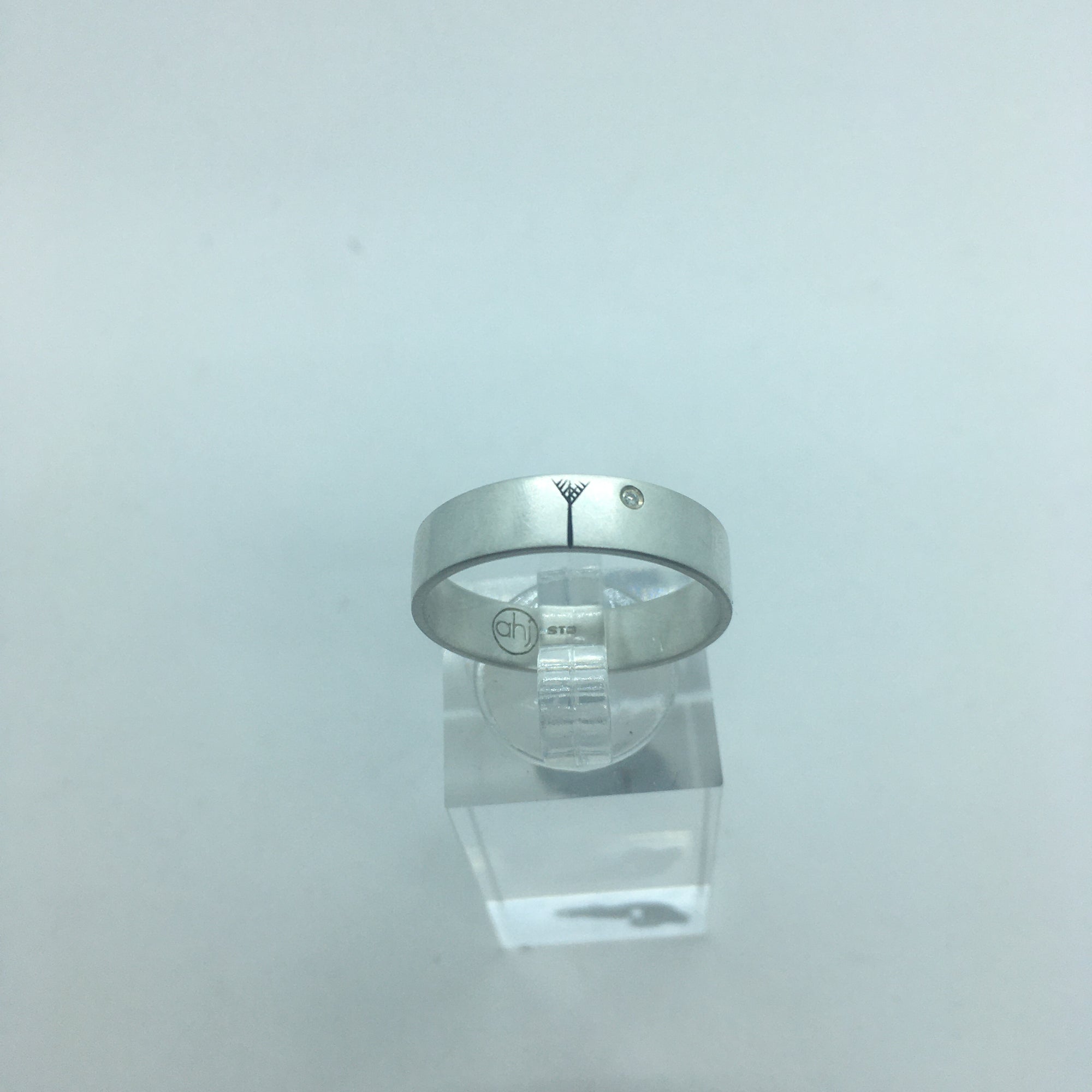Silver Nikau Ring with Diamonds