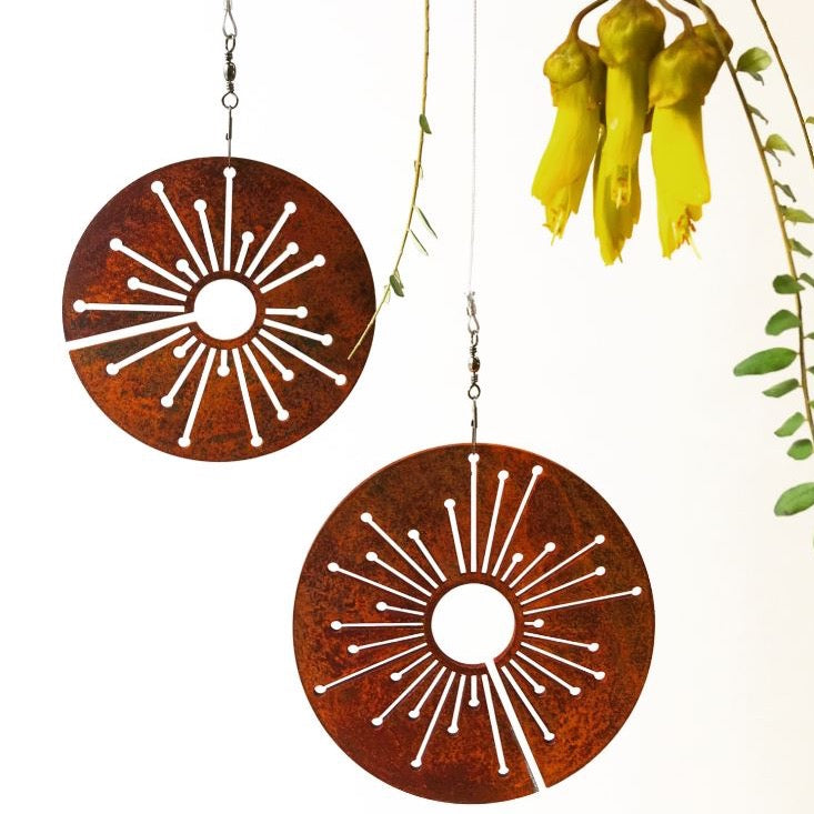 Corten Spinning Alliums