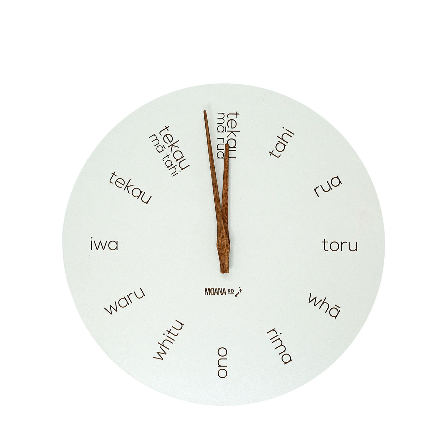 Te Reo Maori Wood Clock