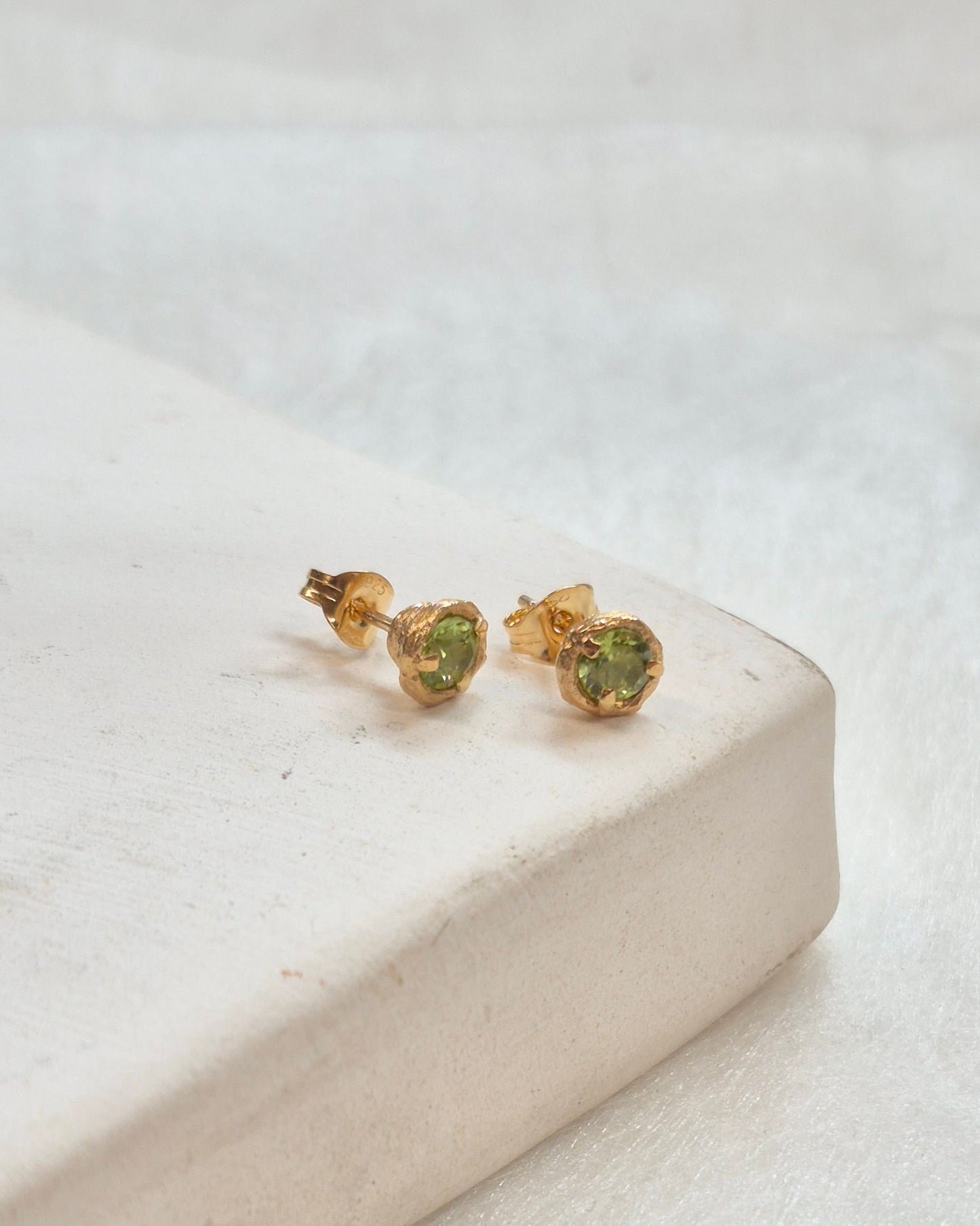 Briar Bud Studs - Gold Plated and Peridot