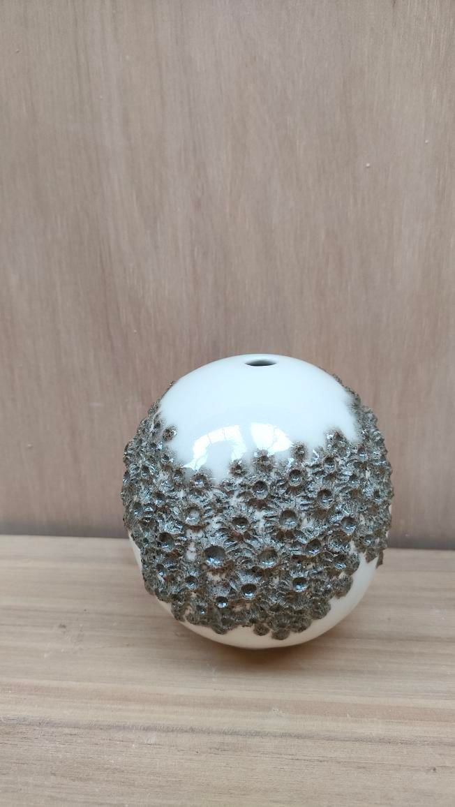 Small Barnacle Vase White