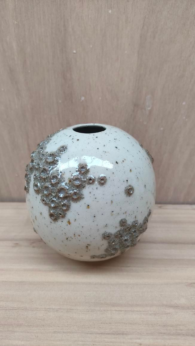 Small Barnacle Vase Speckled