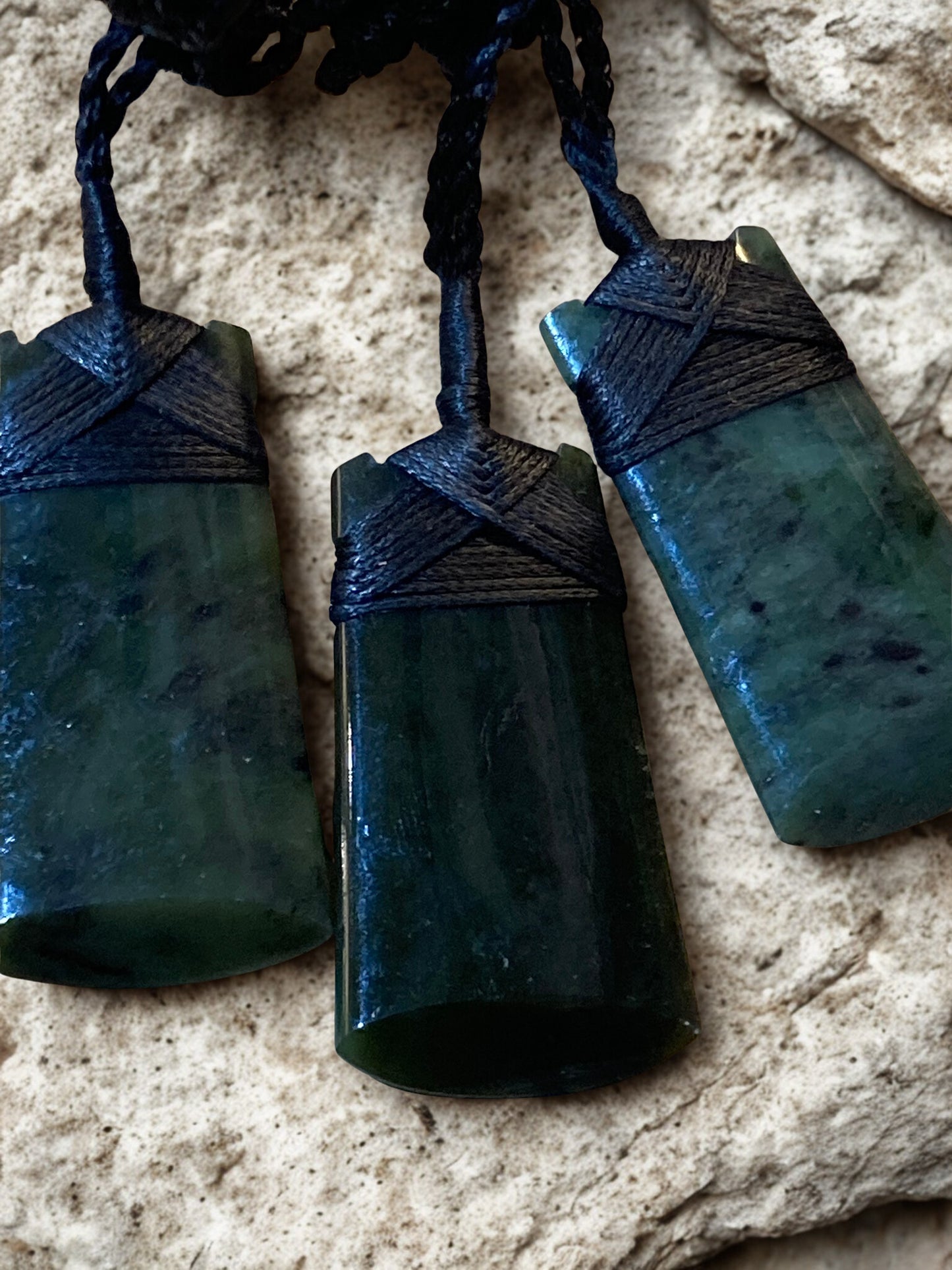 Toki Pounamu Pendant