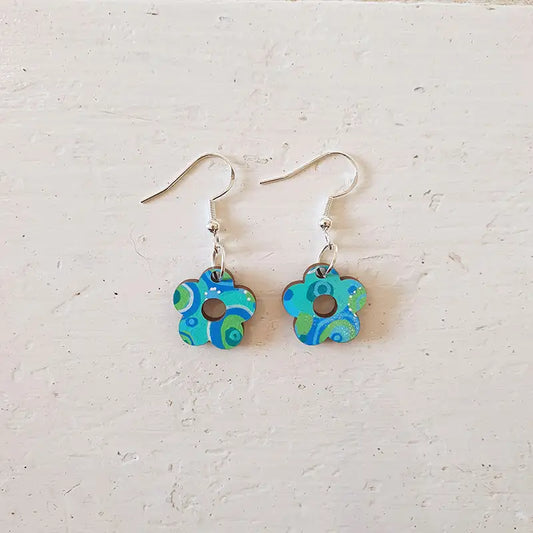Bubbly Fizz - Tiny Daisy Earrings