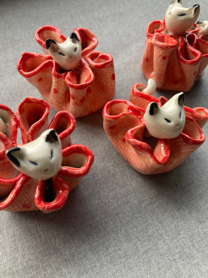 Peekaboo Mice, Cats and Bunnies