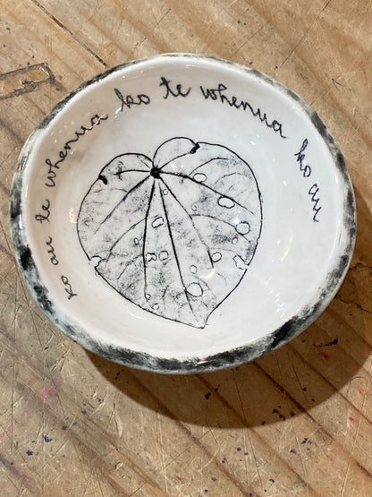 Whakatauki bowls - Medium