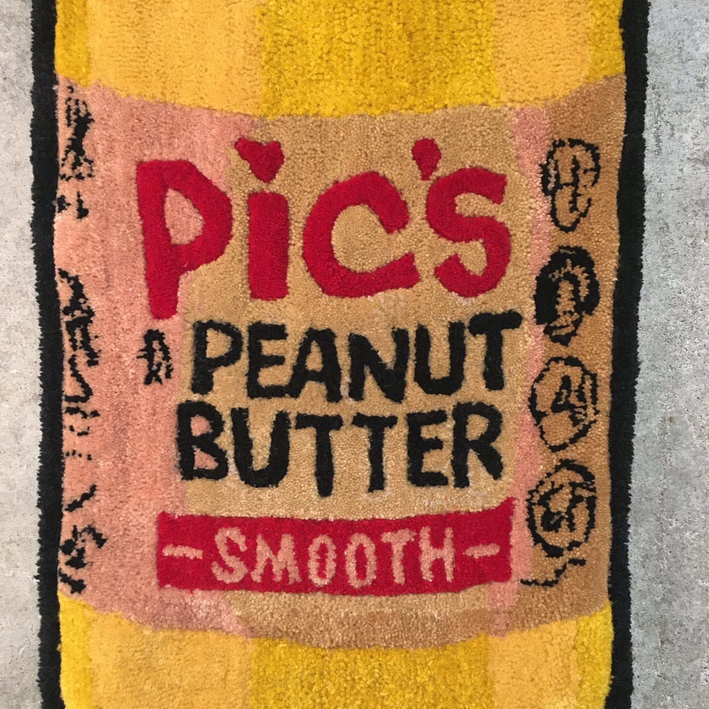 Pics Peanut Butter Rug Tufted Wall Hanging