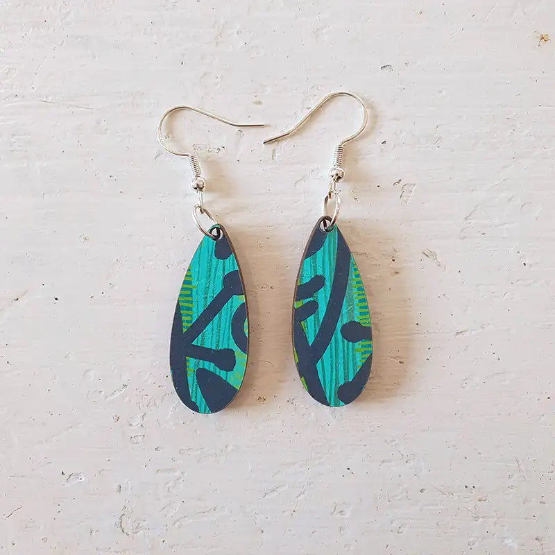 Greenffiti - Thin Teardrop Earrings