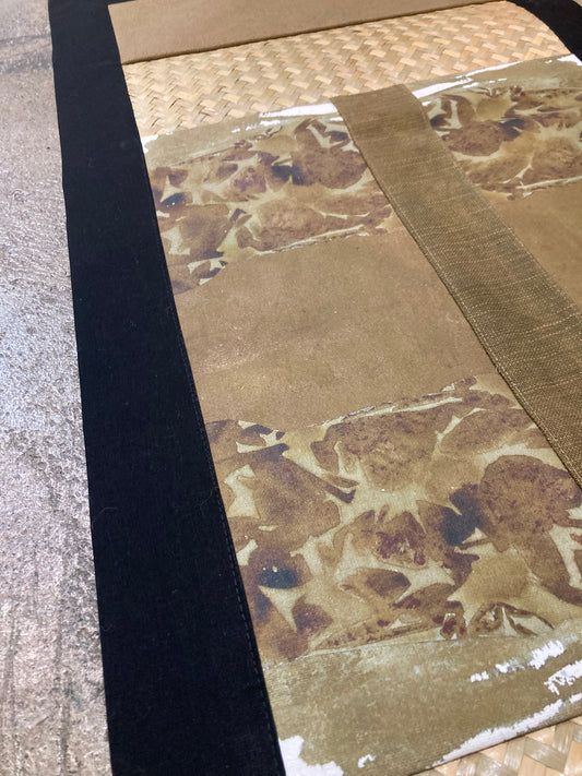 Textile Exile - Art Runner
