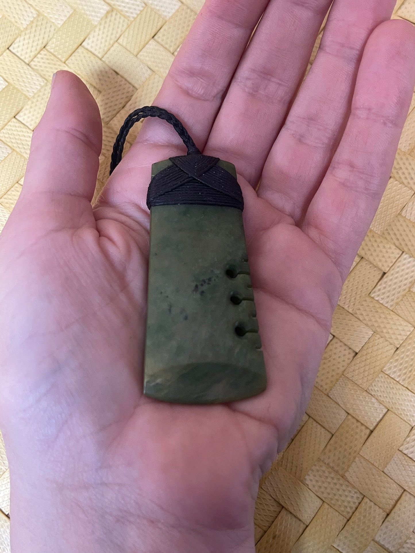 Large Knotched Toki 1 - Pounamu