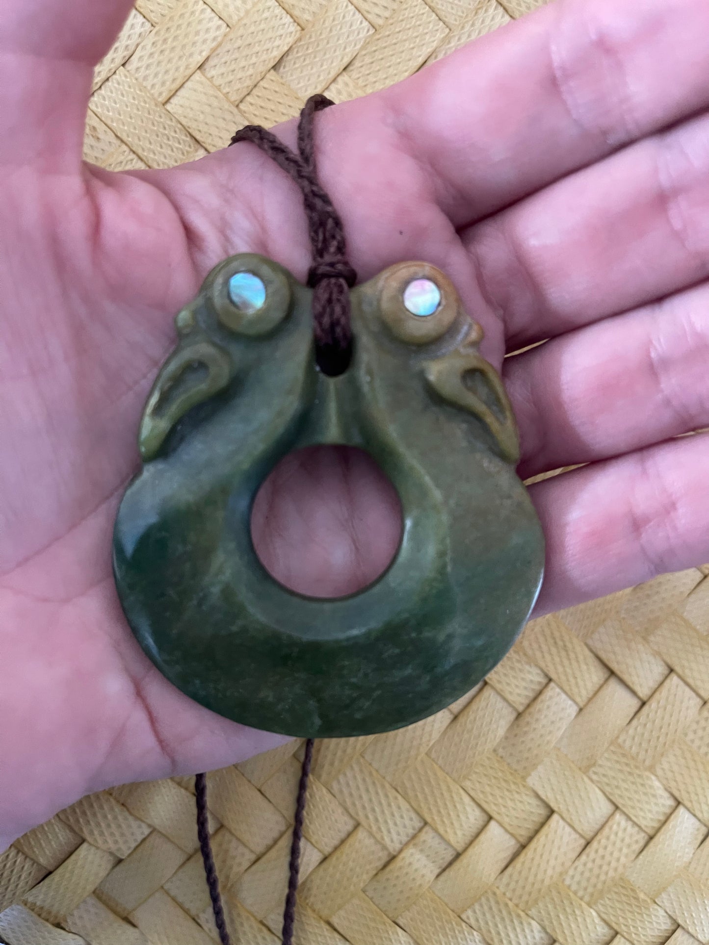 Pekapeka - Pounamu