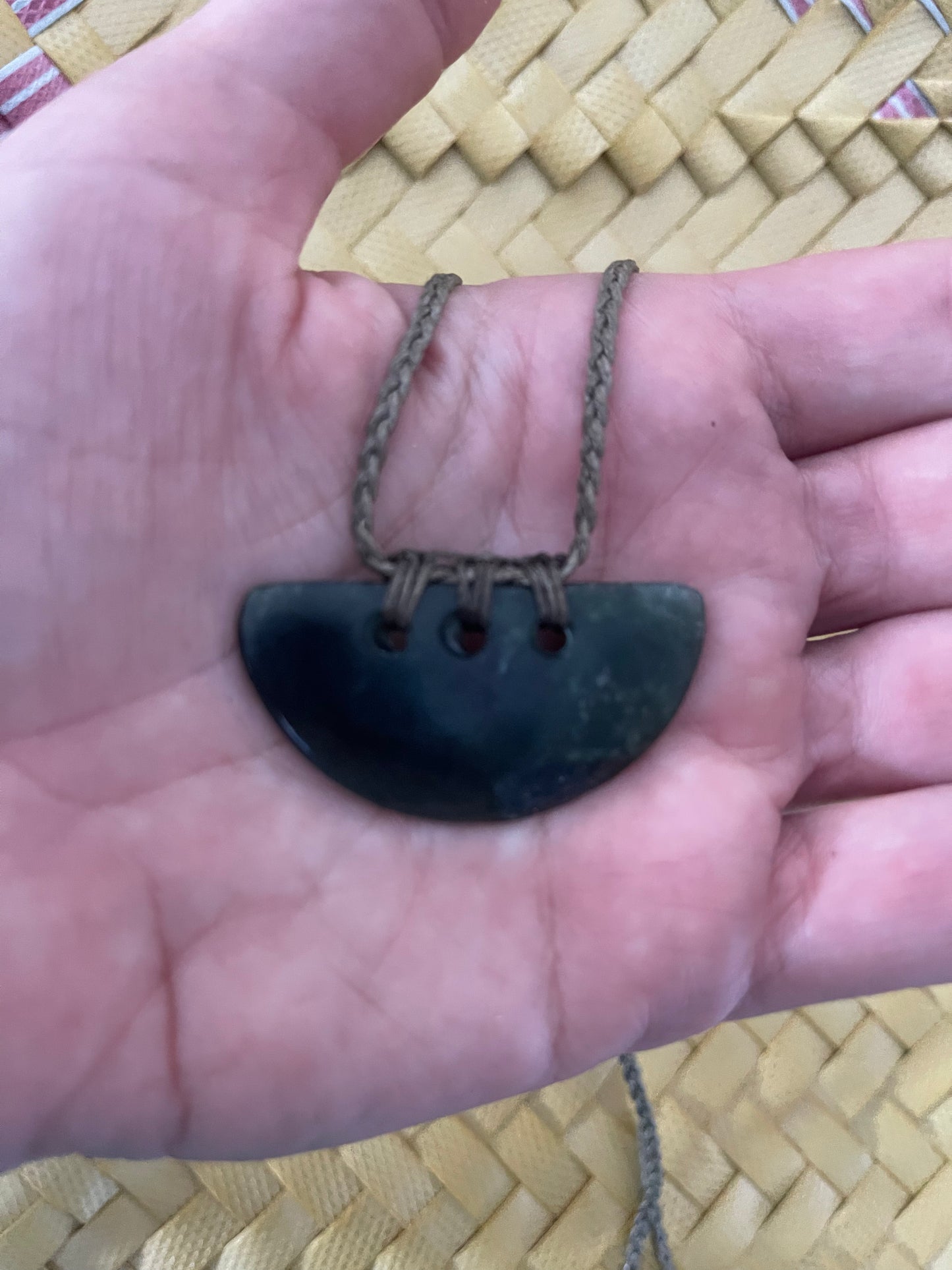 Small Bound Shield - Pounamu