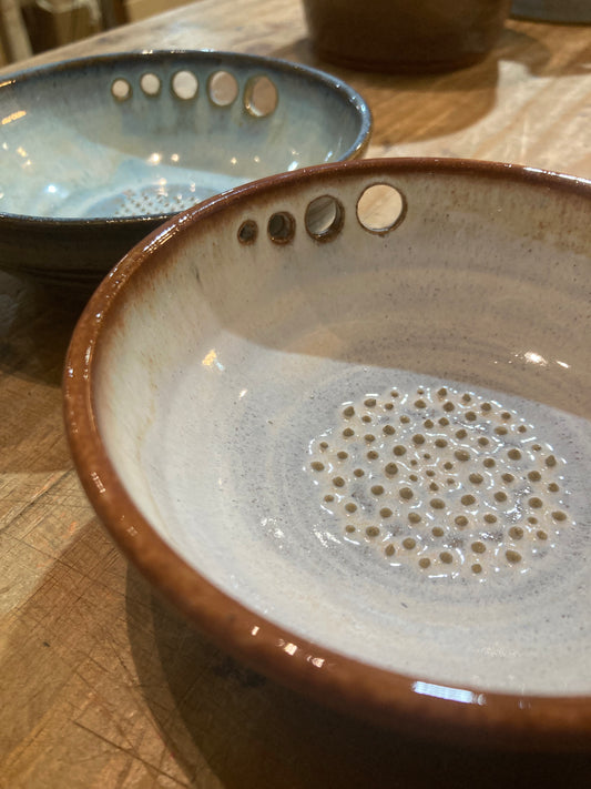Ceramic Bowl - Grater / Stripper