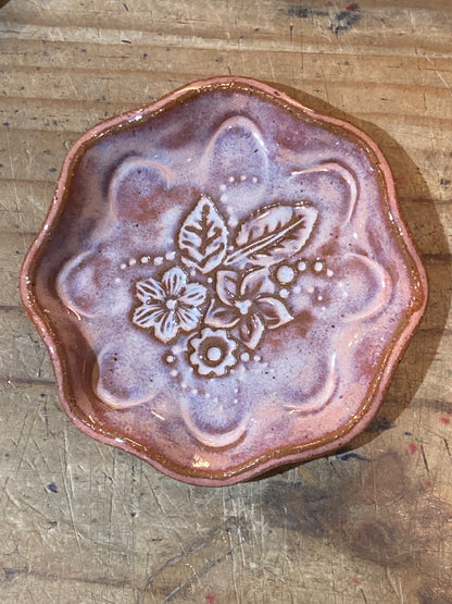 Ceramic Crimp Flower Dish
