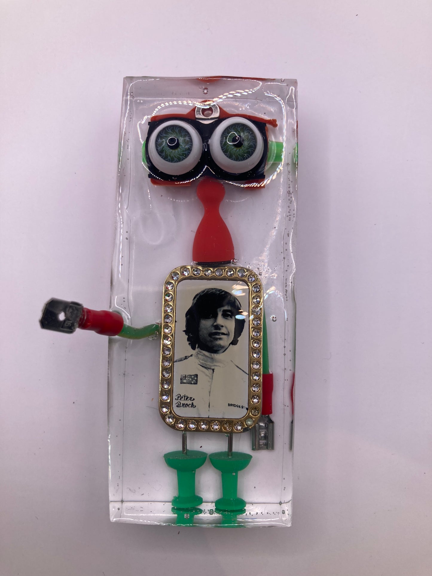 Maxi and Mega Minion Cryobots
