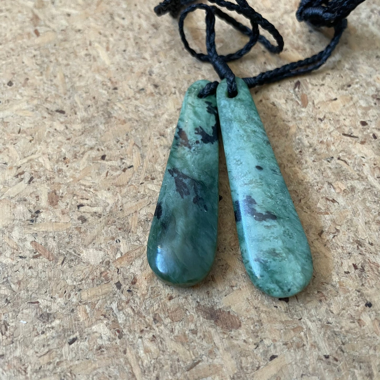 Pounamu Roimata Drops