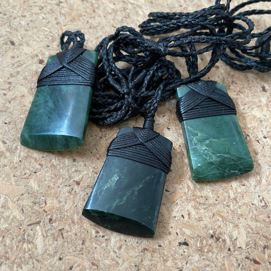 Pounamu Toki - Bound