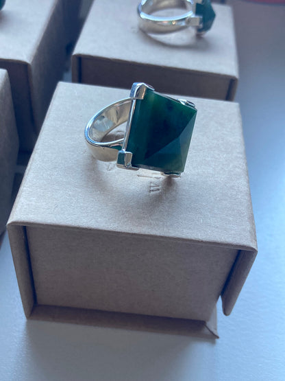 Large Square Facet Pounamu Corner Set Ring