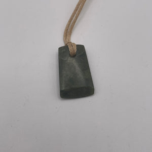 Small Unbound Toki Pounamu Pendant