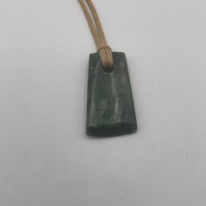 Small Unbound Toki Pounamu Pendant