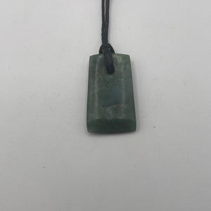 Small Unbound Toki Pounamu Pendant