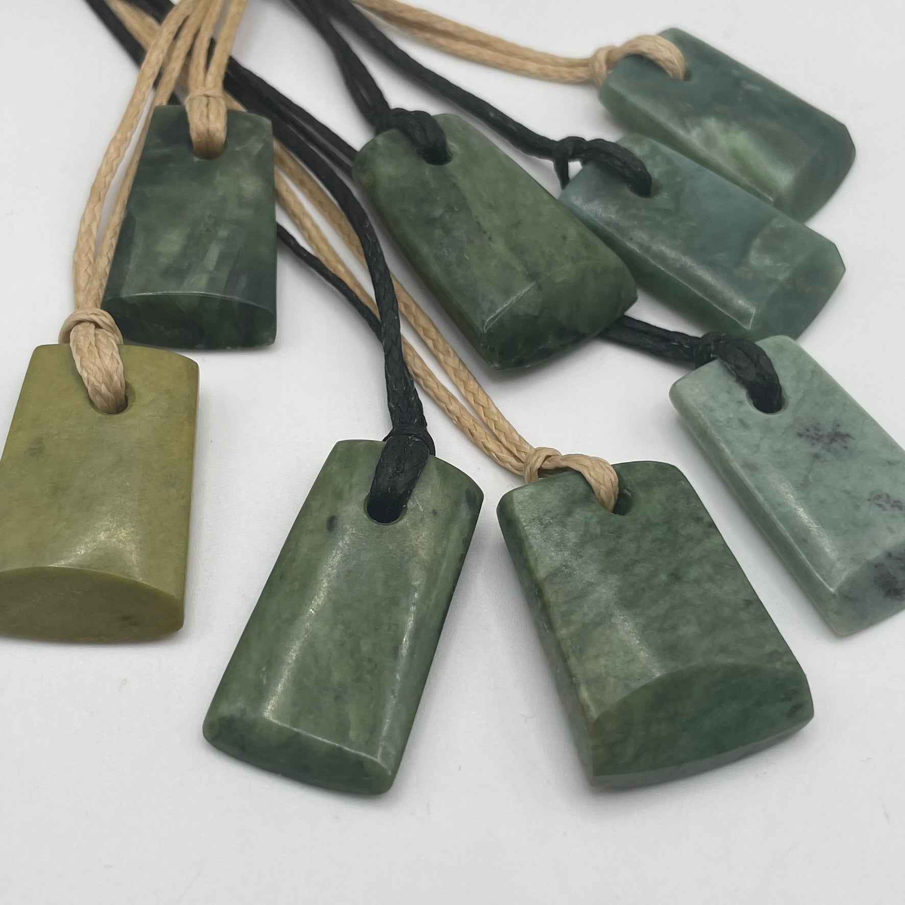 Small Unbound Toki Pounamu Pendant