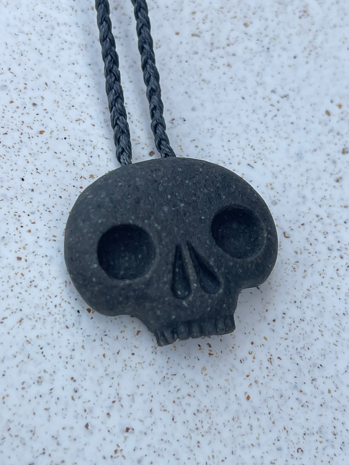 Memento Mori Skull Pendant - Onewa/Greywacke - Small