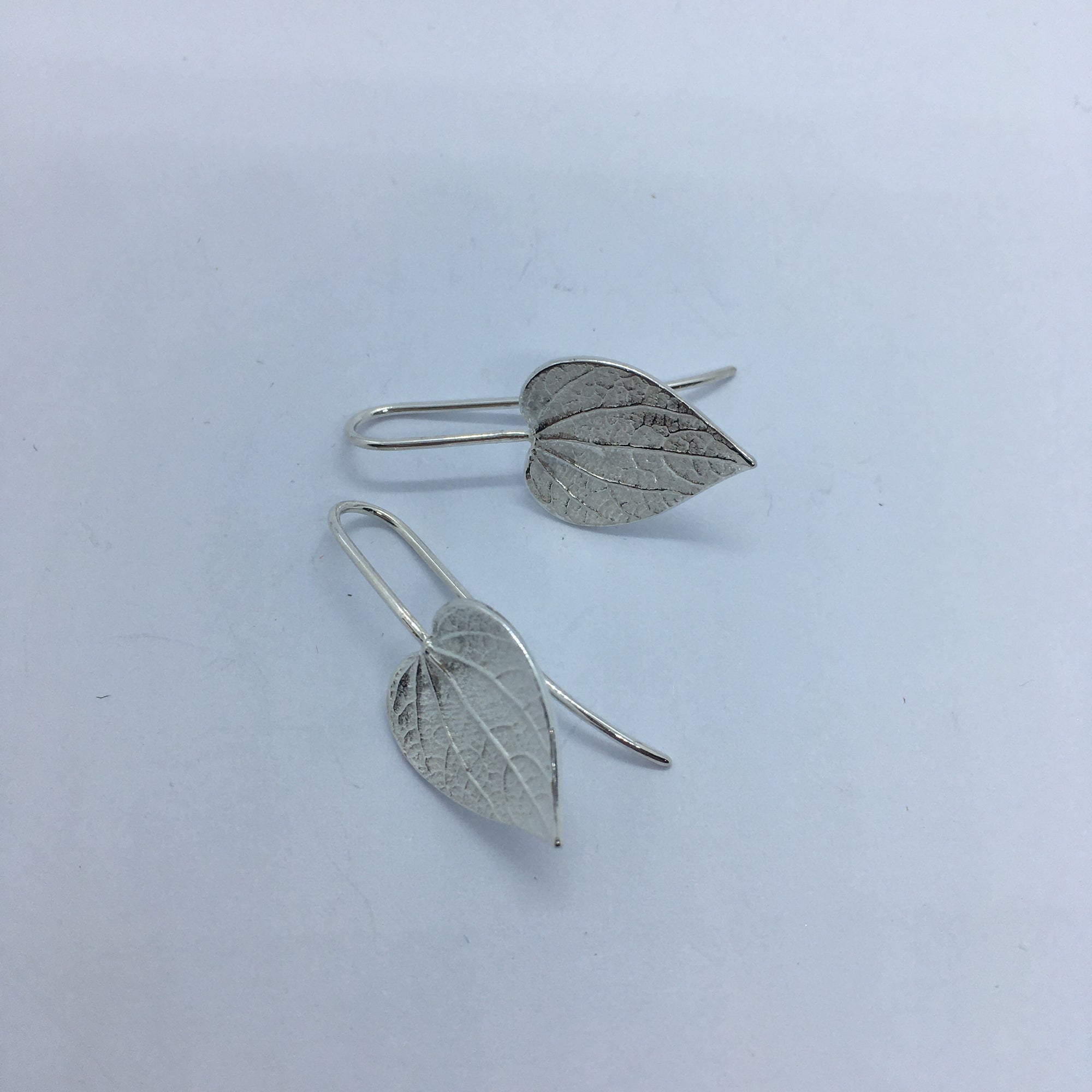 Kawakawa Drop Earrings - Silver