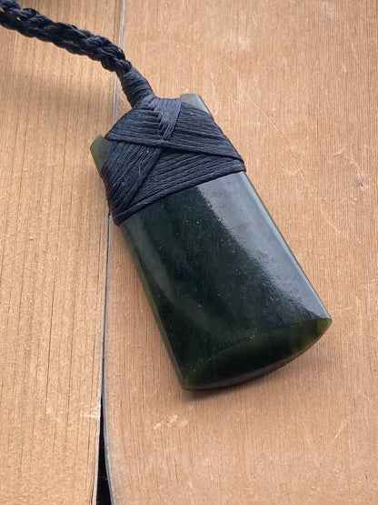 Toki Pounamu Pendant