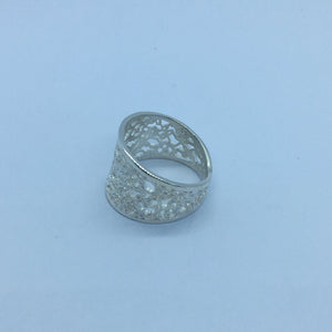Lace Tapered Ring