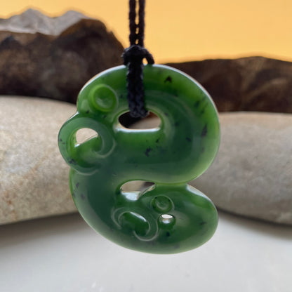 Pounamu Double Manaia Pekapeka Pendant