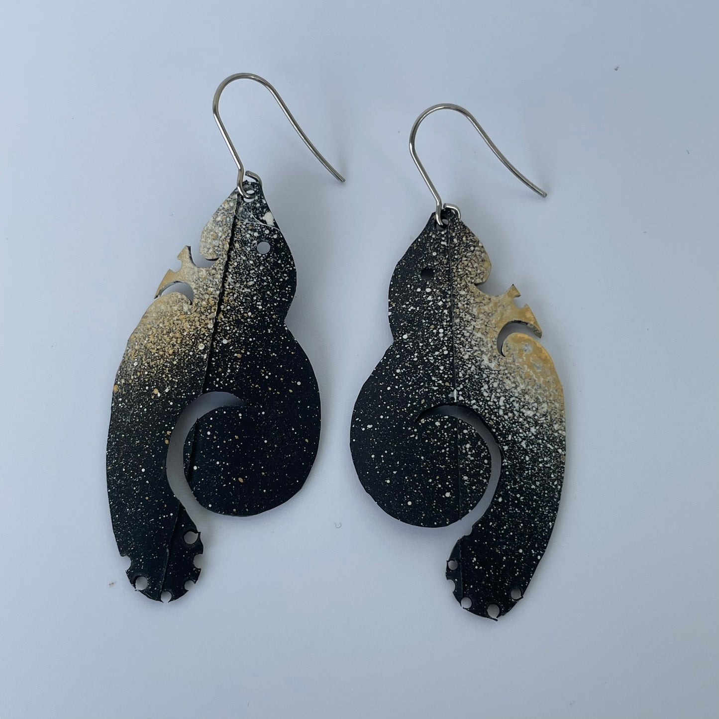 Gold Speckle Manu Earrings