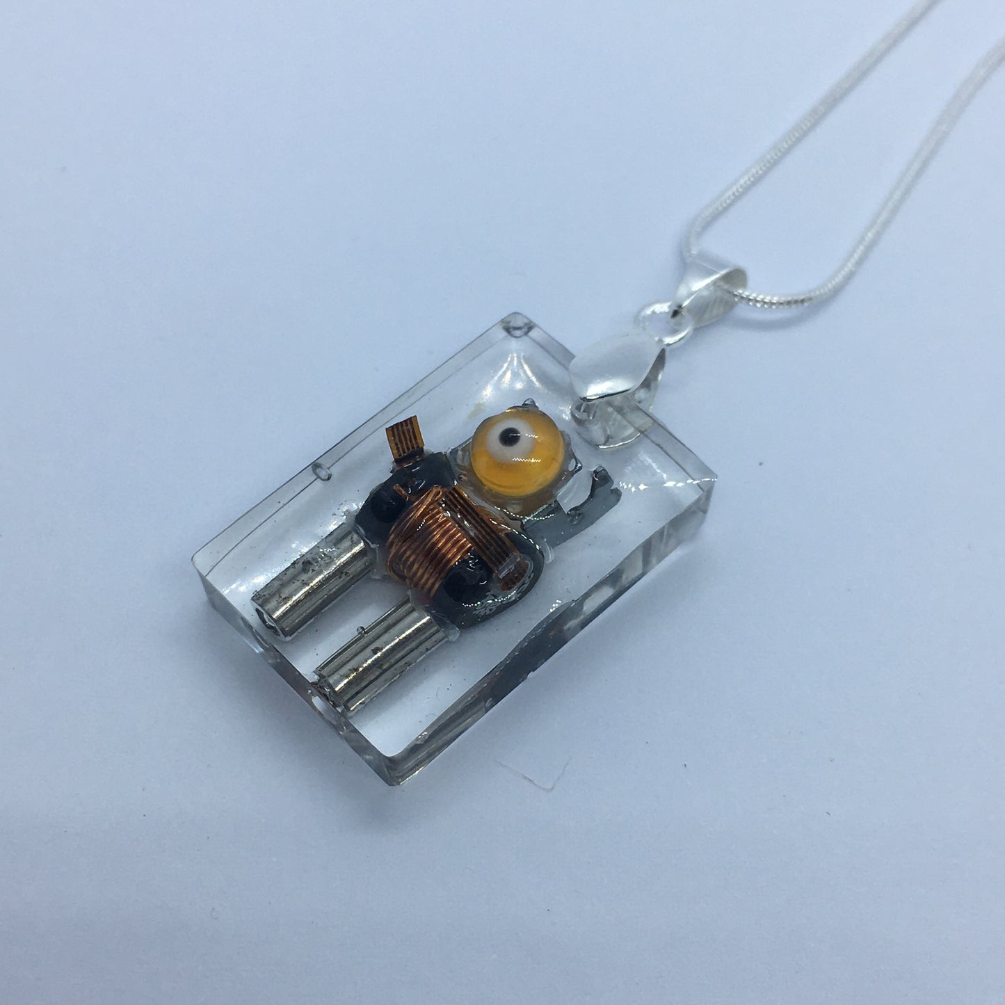 Cryobot Necklace - Cyclops