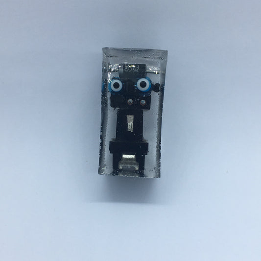 Minion Cryobot - Tall Black