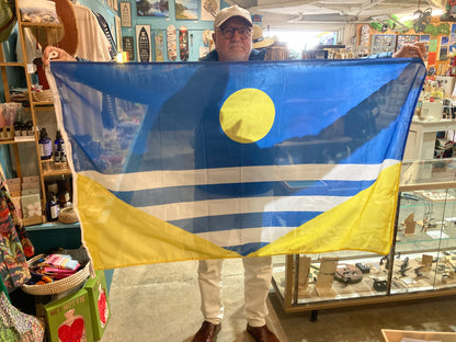 The Sun Flag (Te Ra)