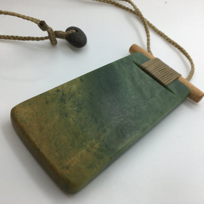 Scandinesian Toki Pendant with Raukaraka Pounamu