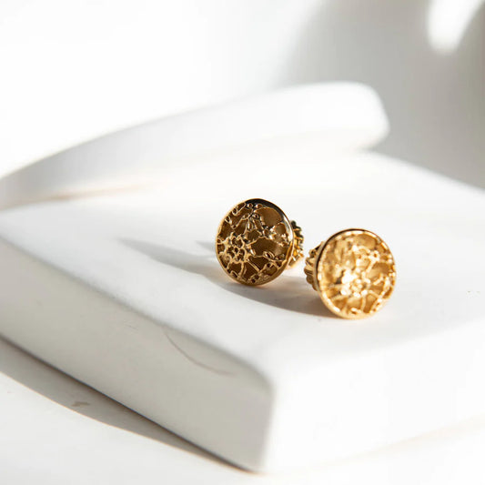 Lace Pod Studs