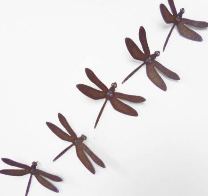 Small Dragonfly Nail